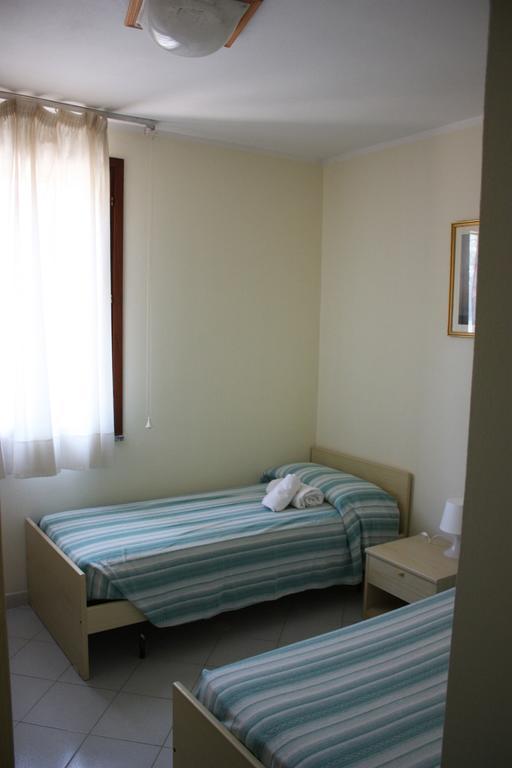 Hotel La Pineta Arborea Bagian luar foto
